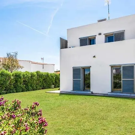 Sleeps 8 Pool Air Con Wifi Vila